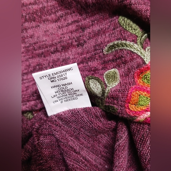 Fig and Flower Embroidered Cardigan/Size 1X maroon,floral,bell sleeve. - Picture 5 of 12
